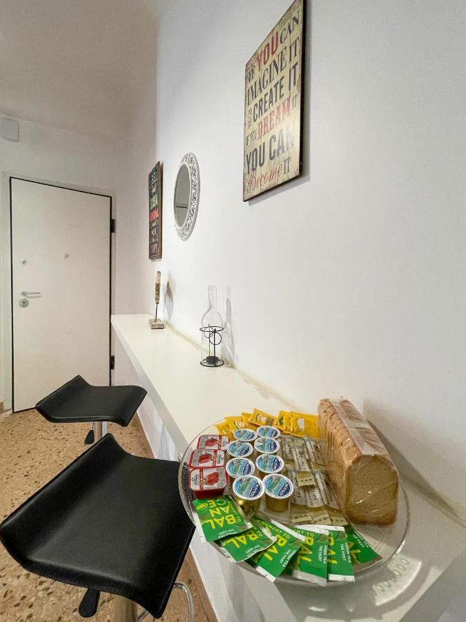 Soho Vibrant 55Sqm Apt In アテネ エクステリア 写真